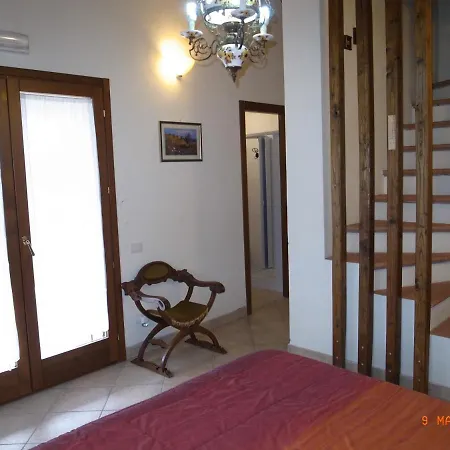 Alloggio per agriturismo Borgo Antico *